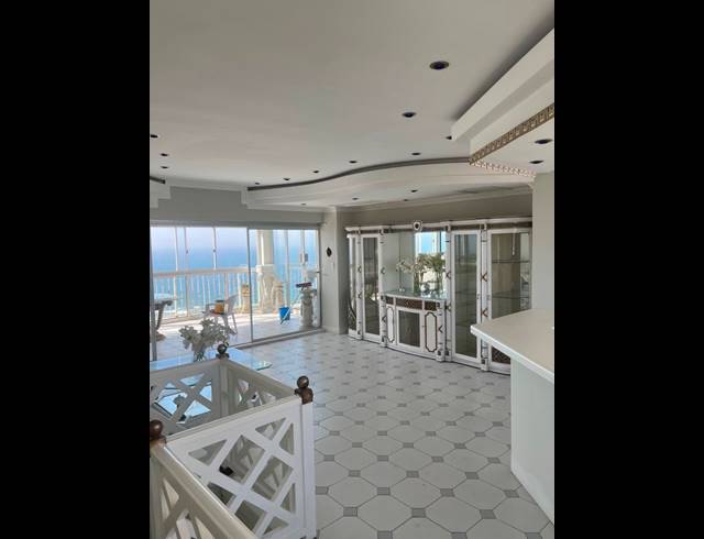 2 BEDROOM APARTMENT FOR SALE IN NORTH BEACH